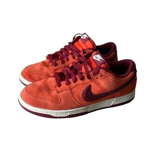 Nike Dunk Low Suede Orange size 8.5 Men